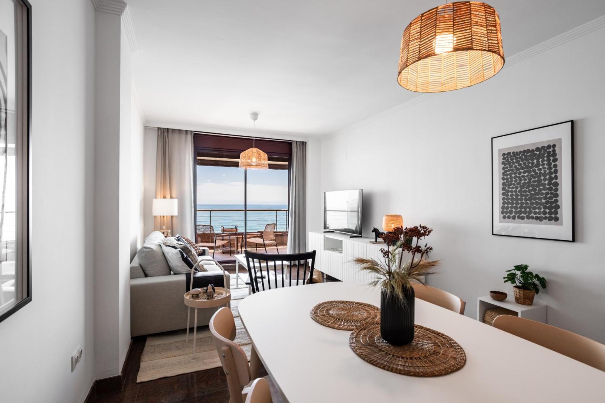 Buenavista Lifestyle By Sur Suites Fuengirola Extérieur photo