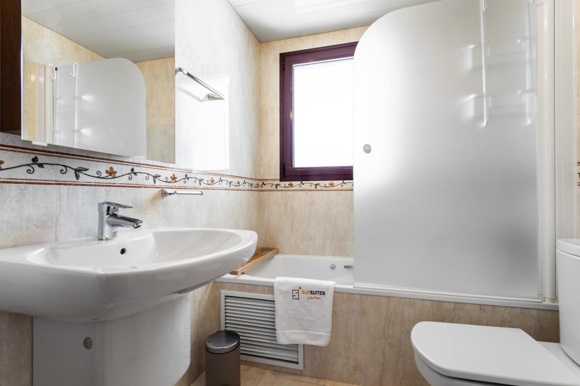 Buenavista Lifestyle By Sur Suites Fuengirola Extérieur photo