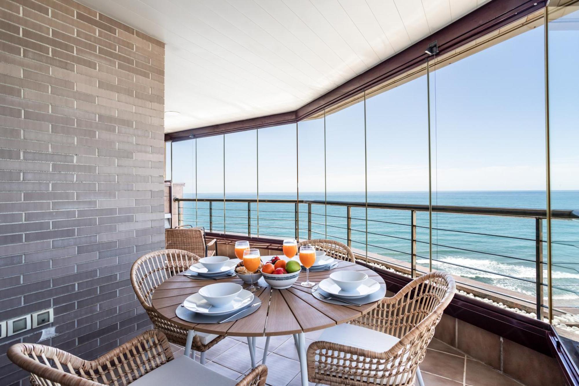 Buenavista Lifestyle By Sur Suites Fuengirola Extérieur photo